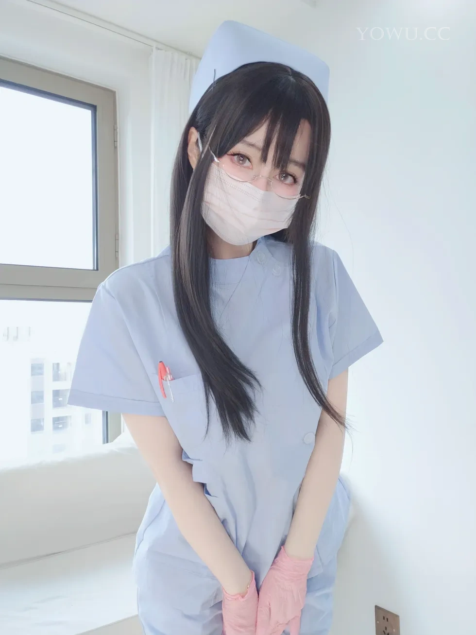 白银81 蓝色护士 自摄Vol.95 妩媚制服写真