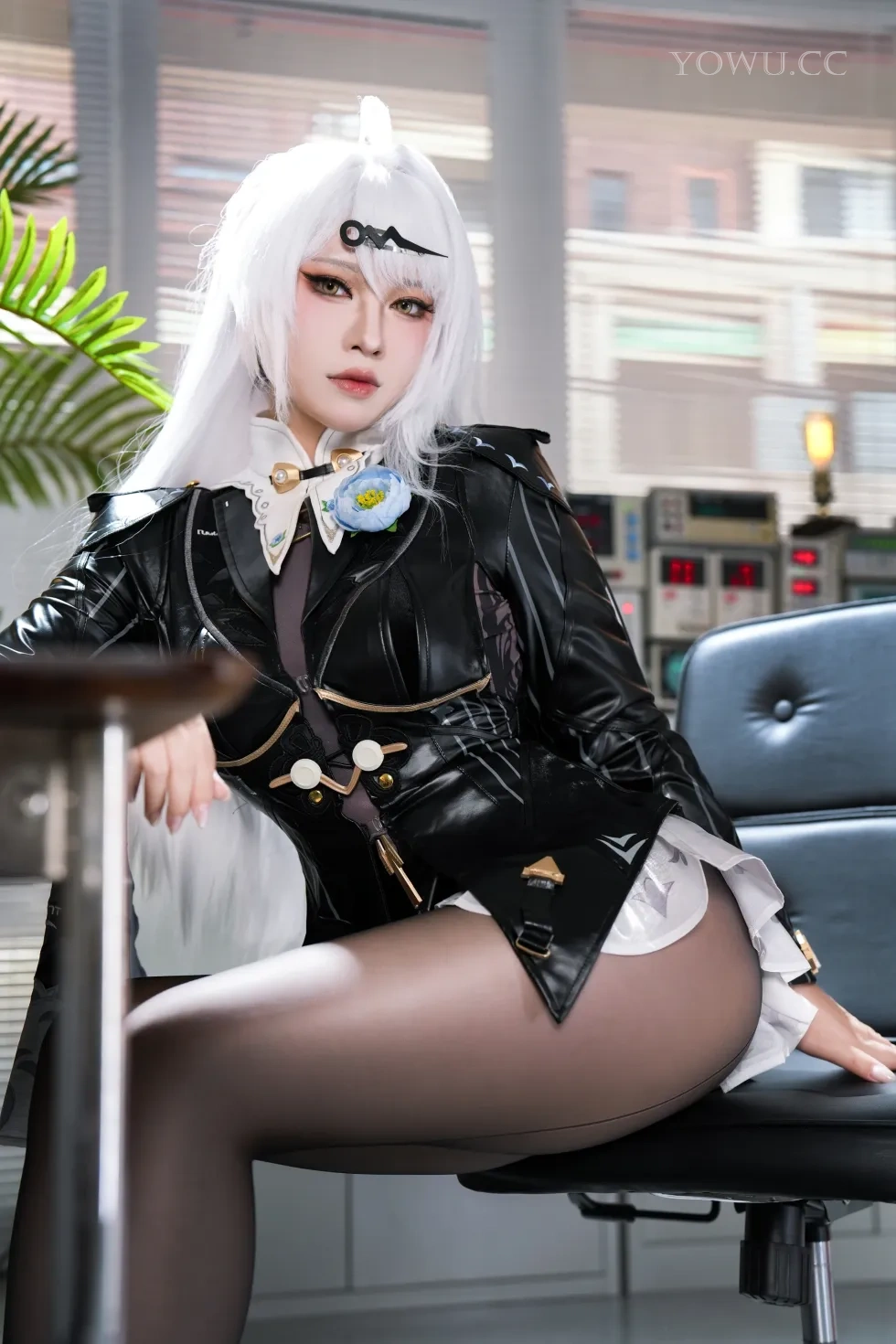 半半子Cosplay儀玄師匠惊艳写真秀在线欣赏