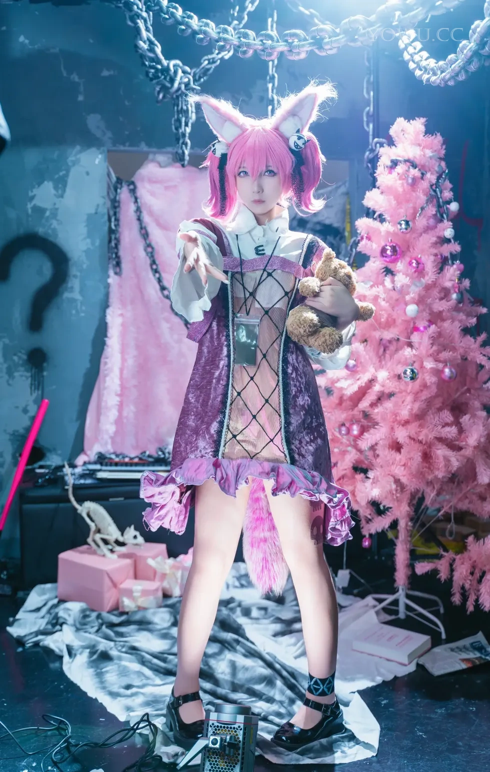 小和甜酒Cosplay巫恋 暗黑系少女精致还原在线欣赏