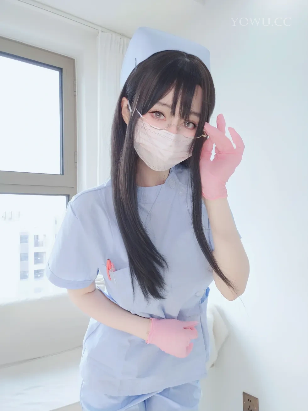 白银81 蓝色护士 自摄Vol.95 妩媚制服写真