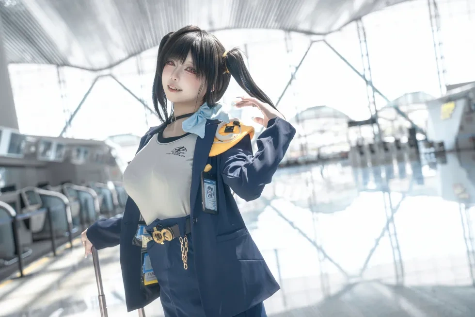 纸悦Etsu_ko Cosplay Nikke胜利女神索拉惊艳还原