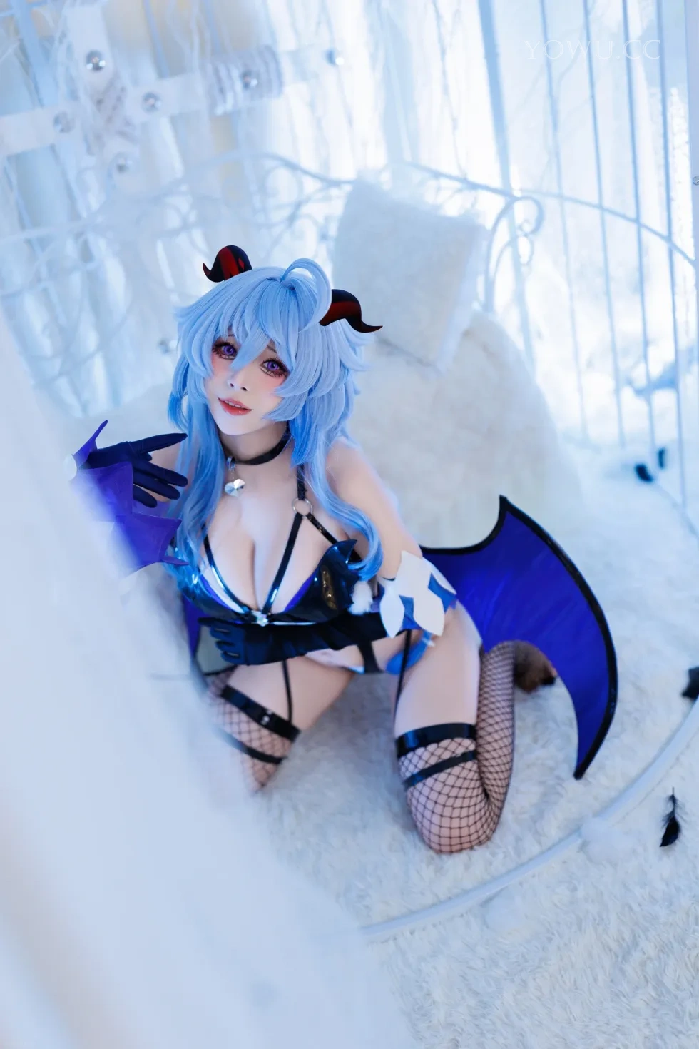 胡桃猫Kurumineko Cosplay甘雨魅魔惊艳亮相