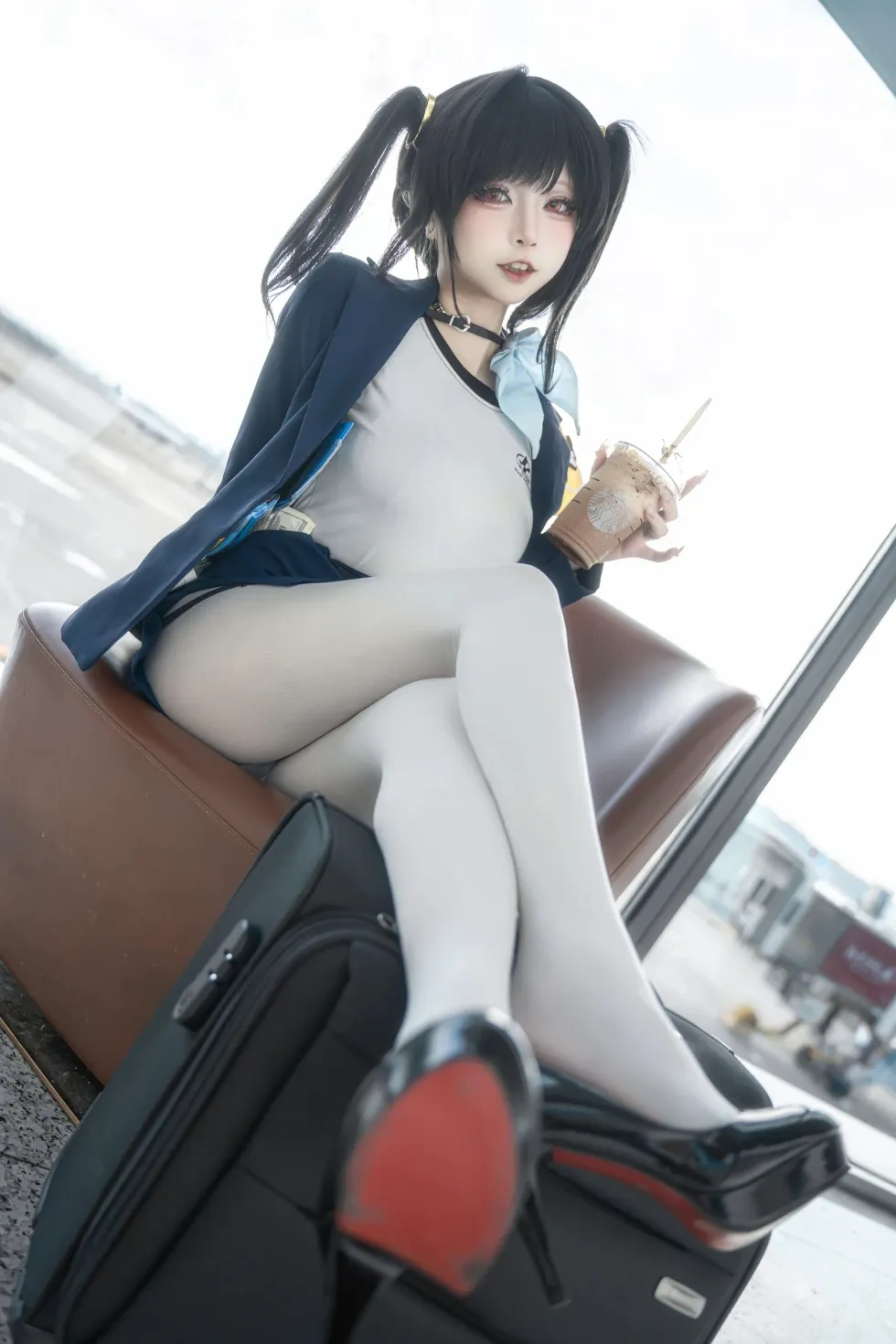 纸悦Etsu_ko Cosplay Nikke胜利女神索拉惊艳还原